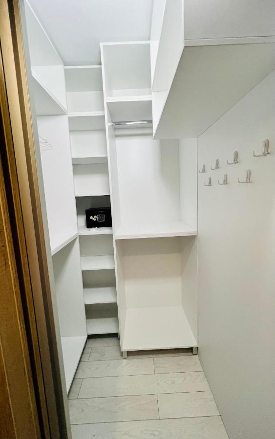 Altheda Living Zamca Apartment ซูชาวา ภายนอก รูปภาพ